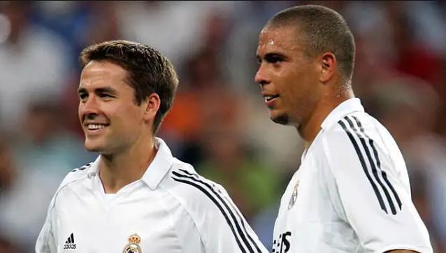 也不禁让人 也不禁让人